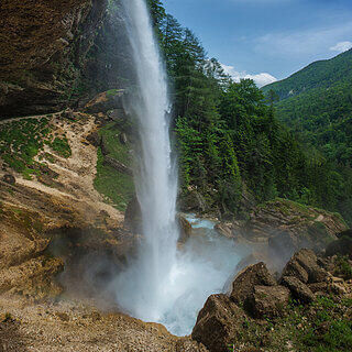 Mojstrana - Pericnik waterfall